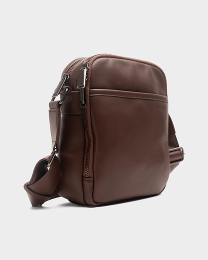 BOLSO CAFE KENNETH COLE PARA CABALLERO
