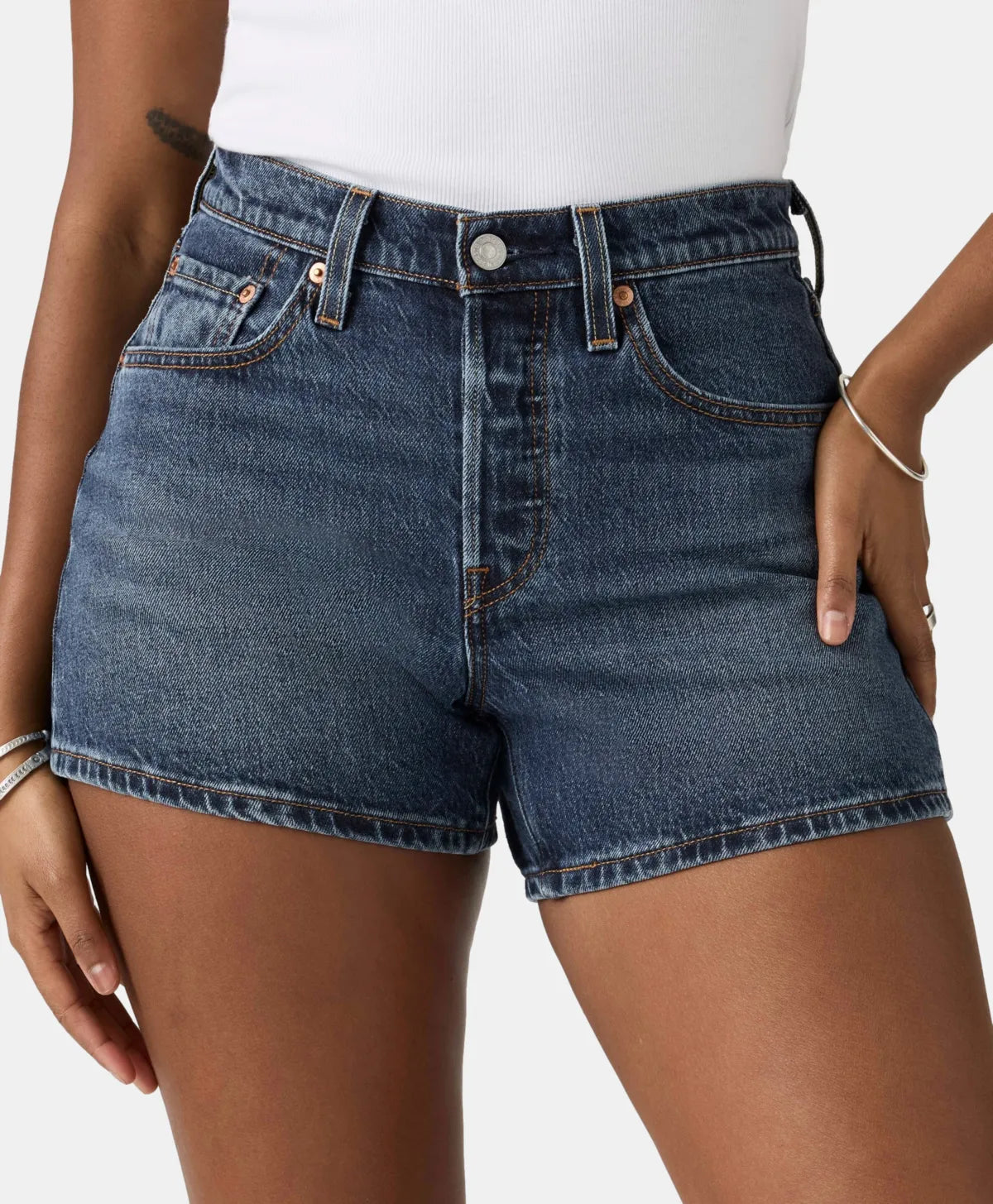SHORT LEVIS 501 CURVE
