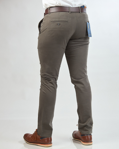 PANTALÓN CAMBRIDGE VERDE OLIVA PARA CABALLERO