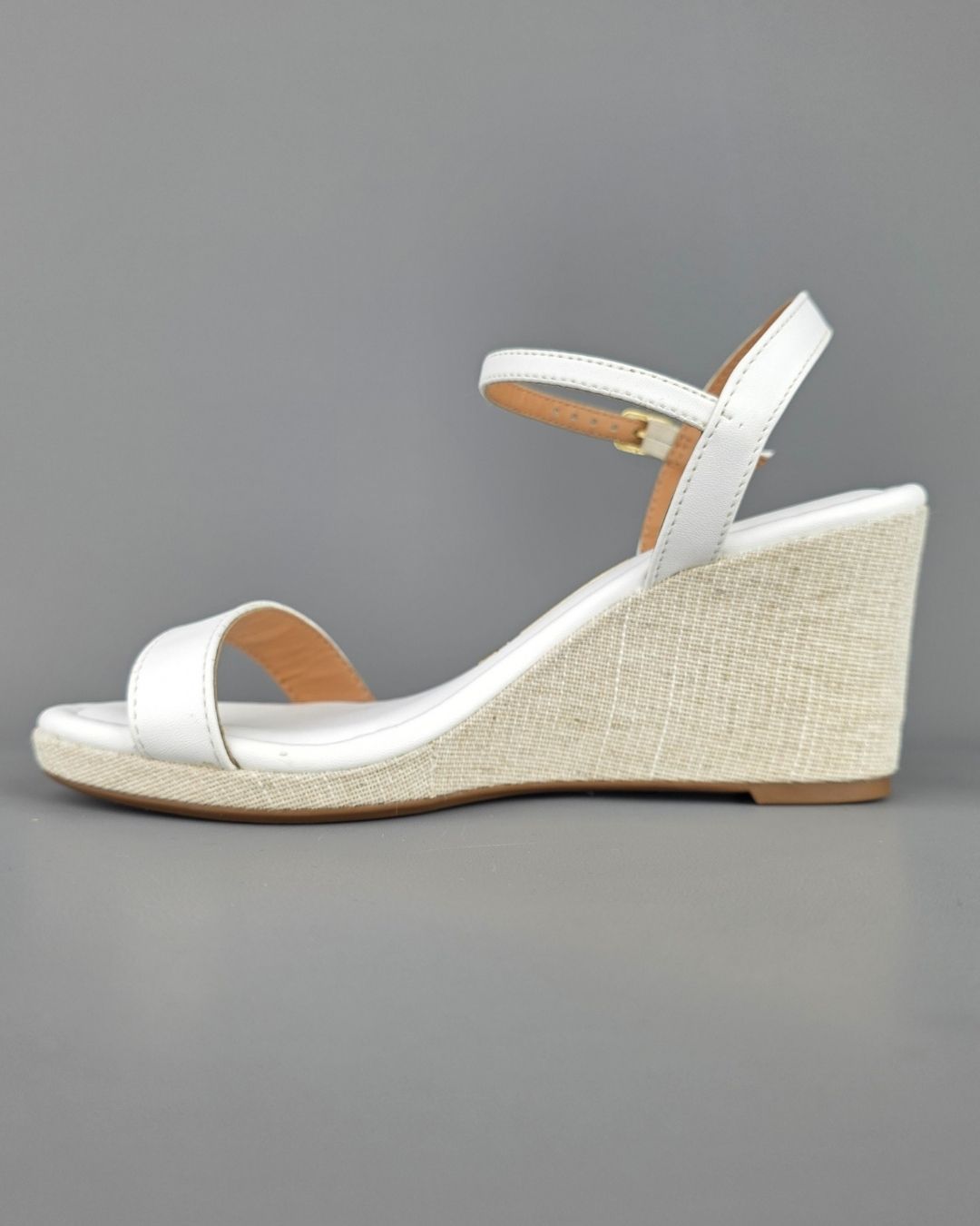 SANDALIA VIZZANO BLANCA PARA DAMA