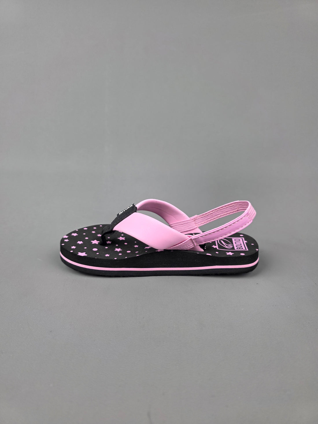 SANDALIA BOLTIO NEGRA CON ROSA PARA NIÑA