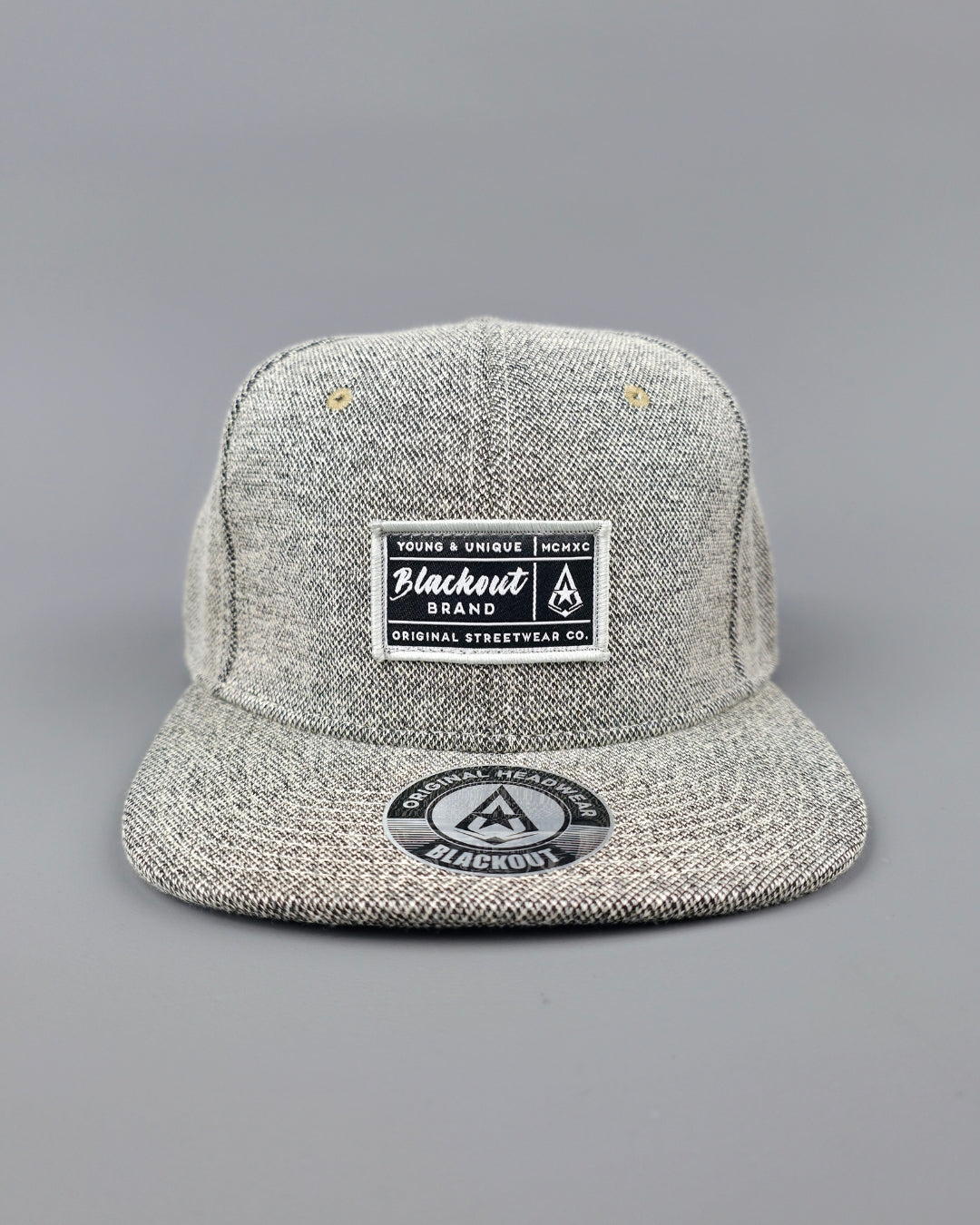 GORRA BLACKOUT GRIS