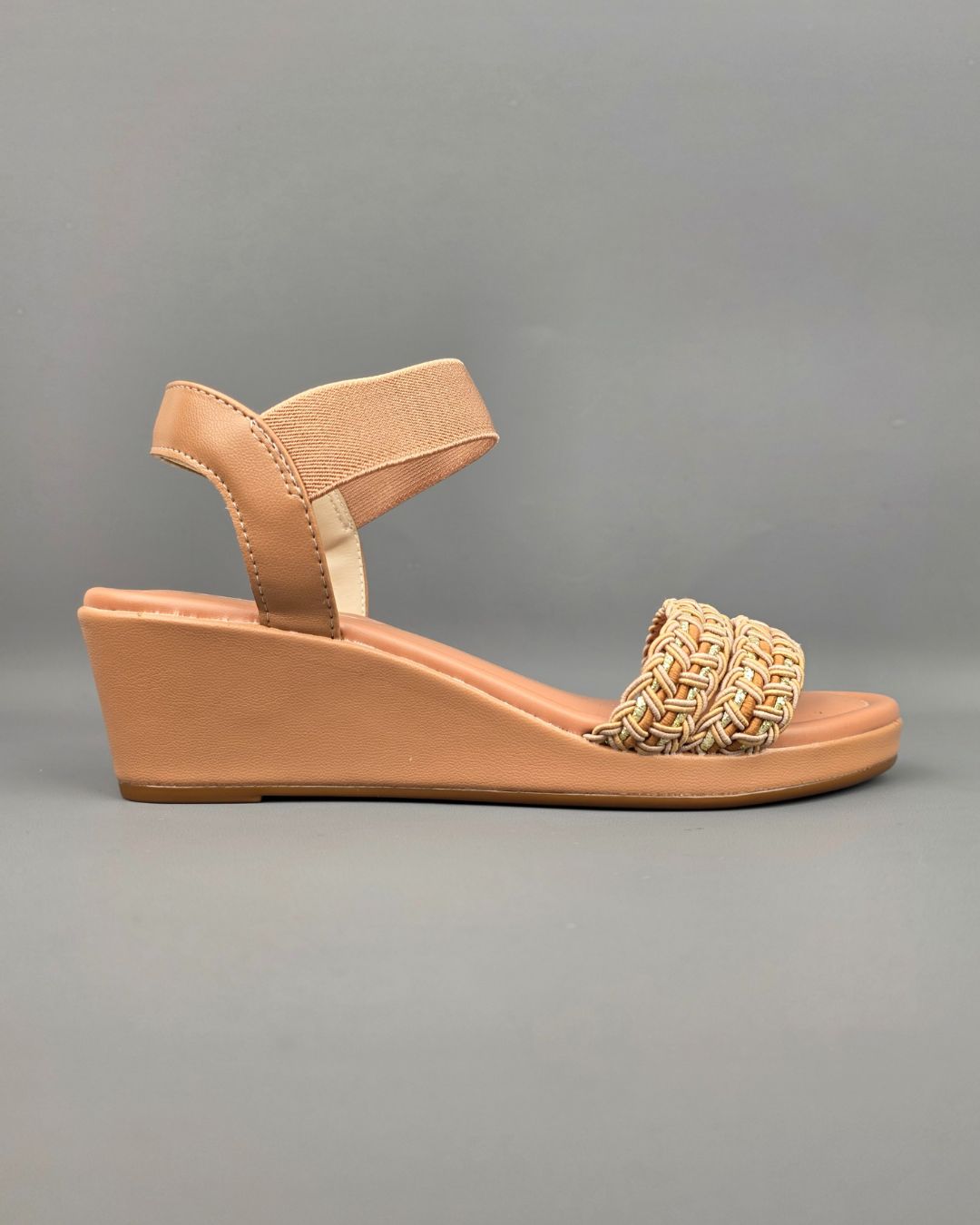 SANDALIA MOLECA BEIGE PARA DAMA