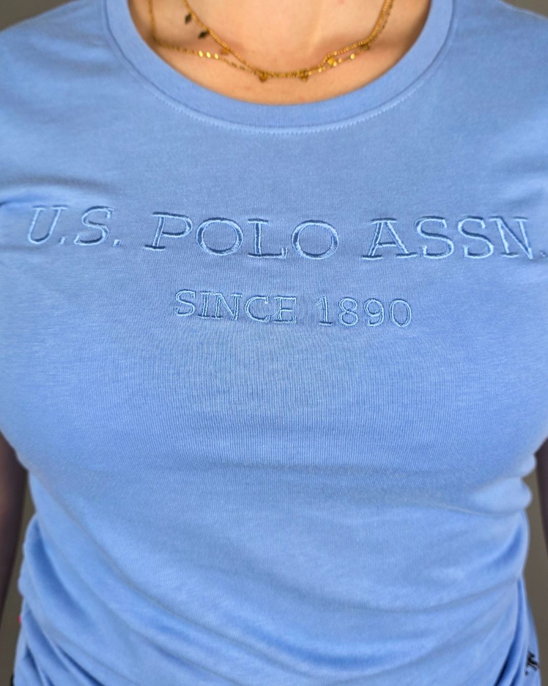 CAMISETA U.S. POLO ASSN CELESTE BORDADA PARA DAMA