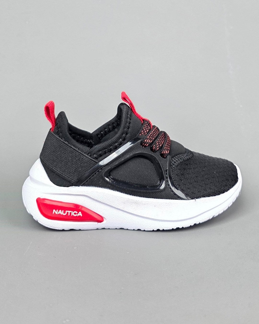 TENNIS NAUTICA NEGRAS PARA NIÑO