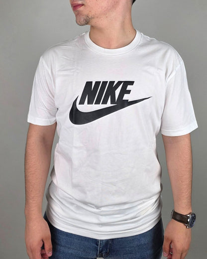 CAMISETA NIKE BLANCA