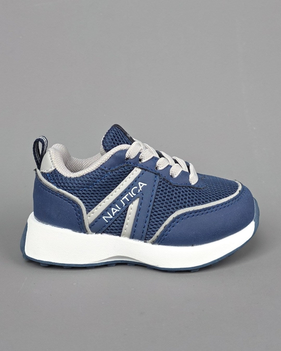 TENNIS NAUTICA AZUL OSCURO