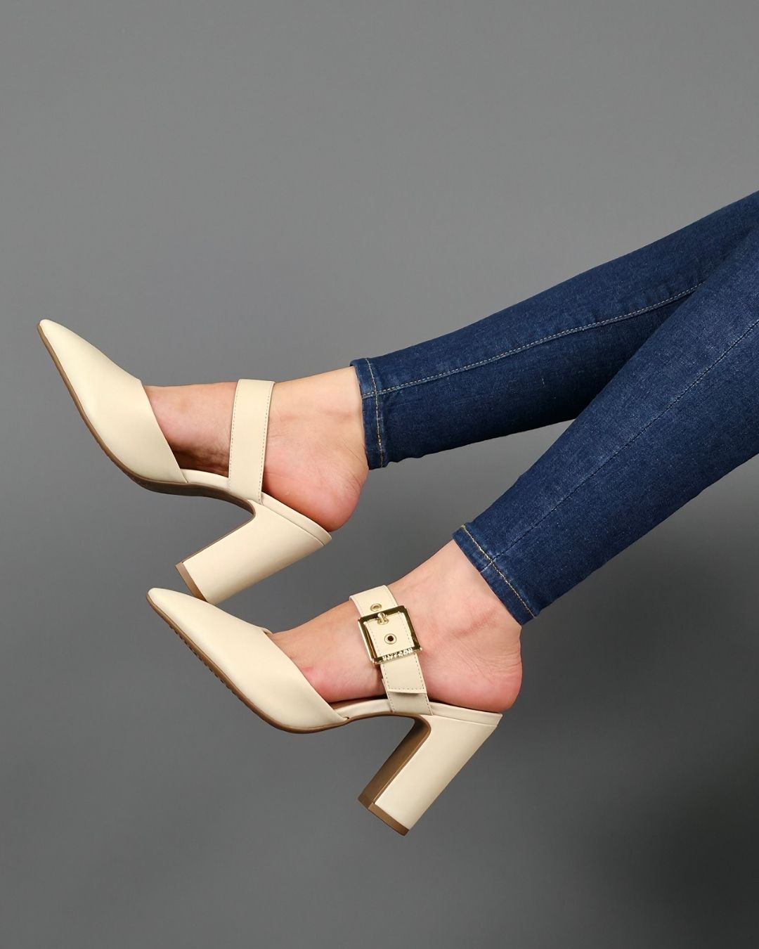 ZAPATO VIZZANO CREMA PAR DAMA