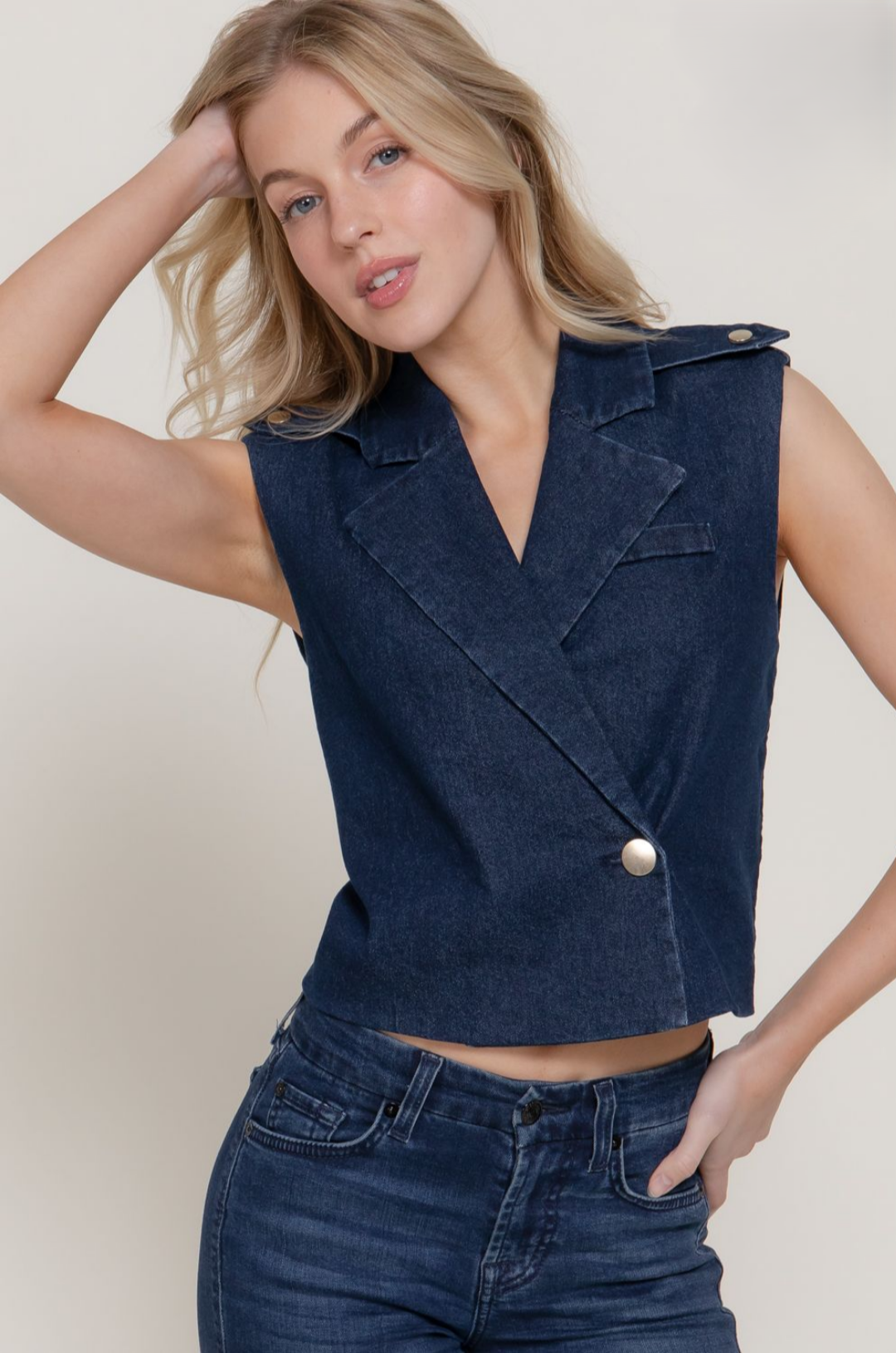 BLUSA ACTIVE HOMBRERA