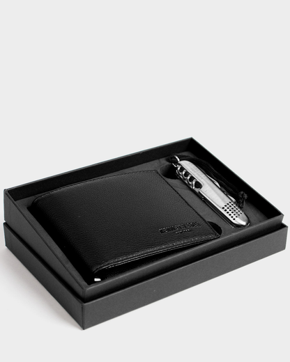 SET KENNETH COLE