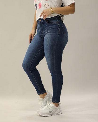 JEANS CELEBRITY PINK MID RISE SKINNY