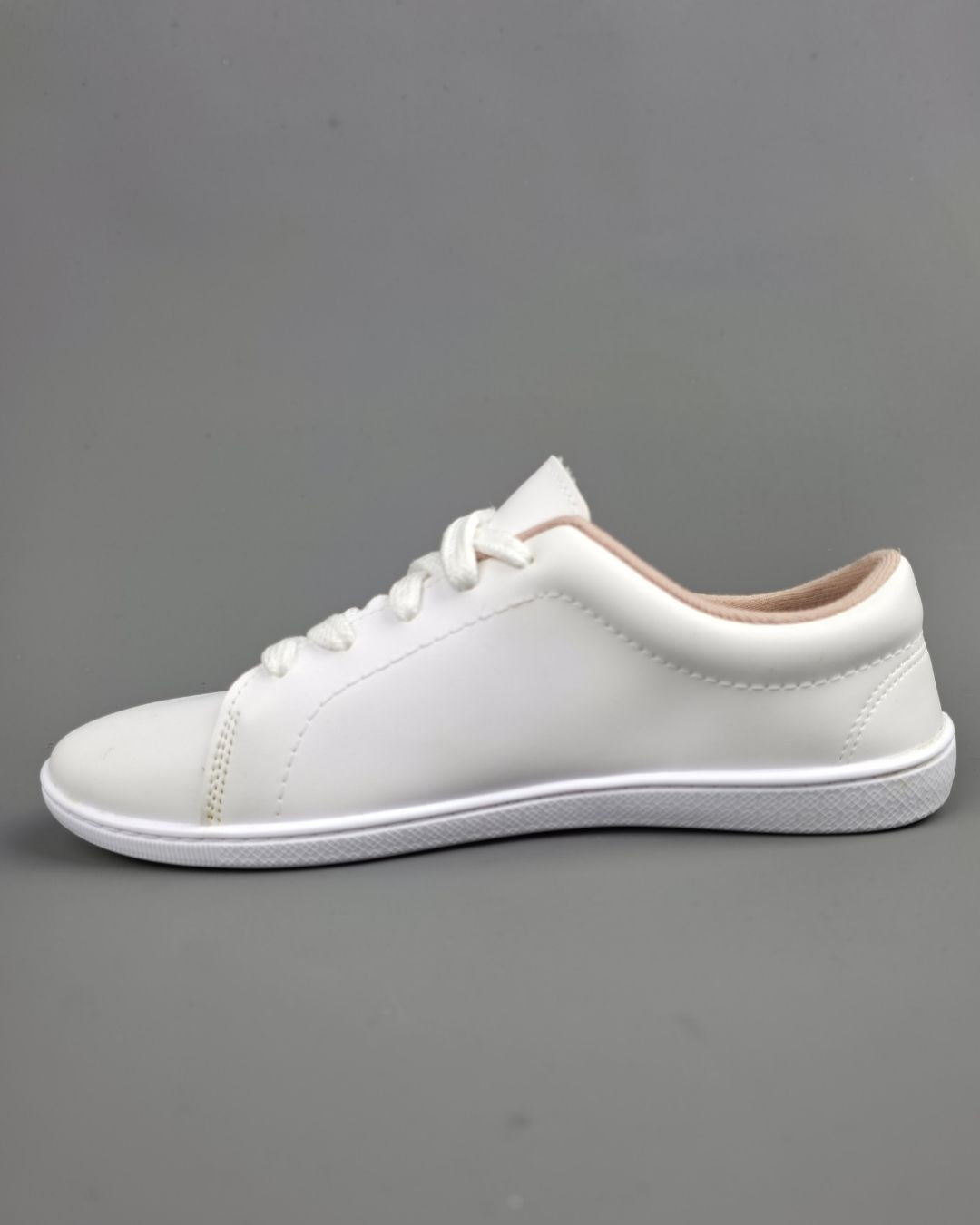 TENNIS MOLECA BLANCAS PARA DAMA