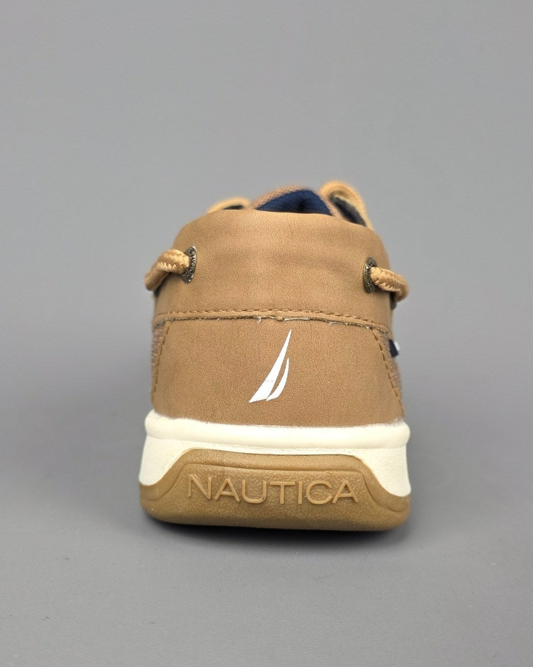 ZAPATO NAUTICA CAFÉ CLARO PARA NIÑO