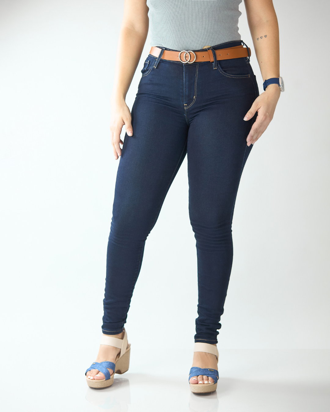 JEANS LEVIS 720 HIGH RISE SUPER SKINNY