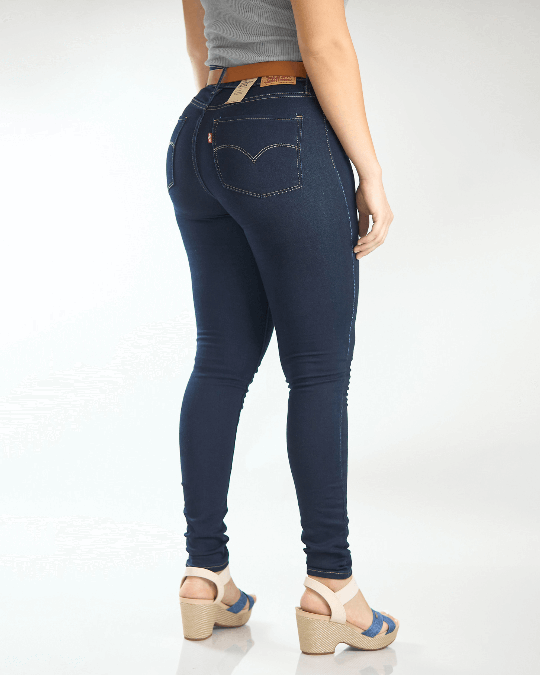JEANS LEVIS MUJER 720 HIGH-RISE SUPER SKINNY