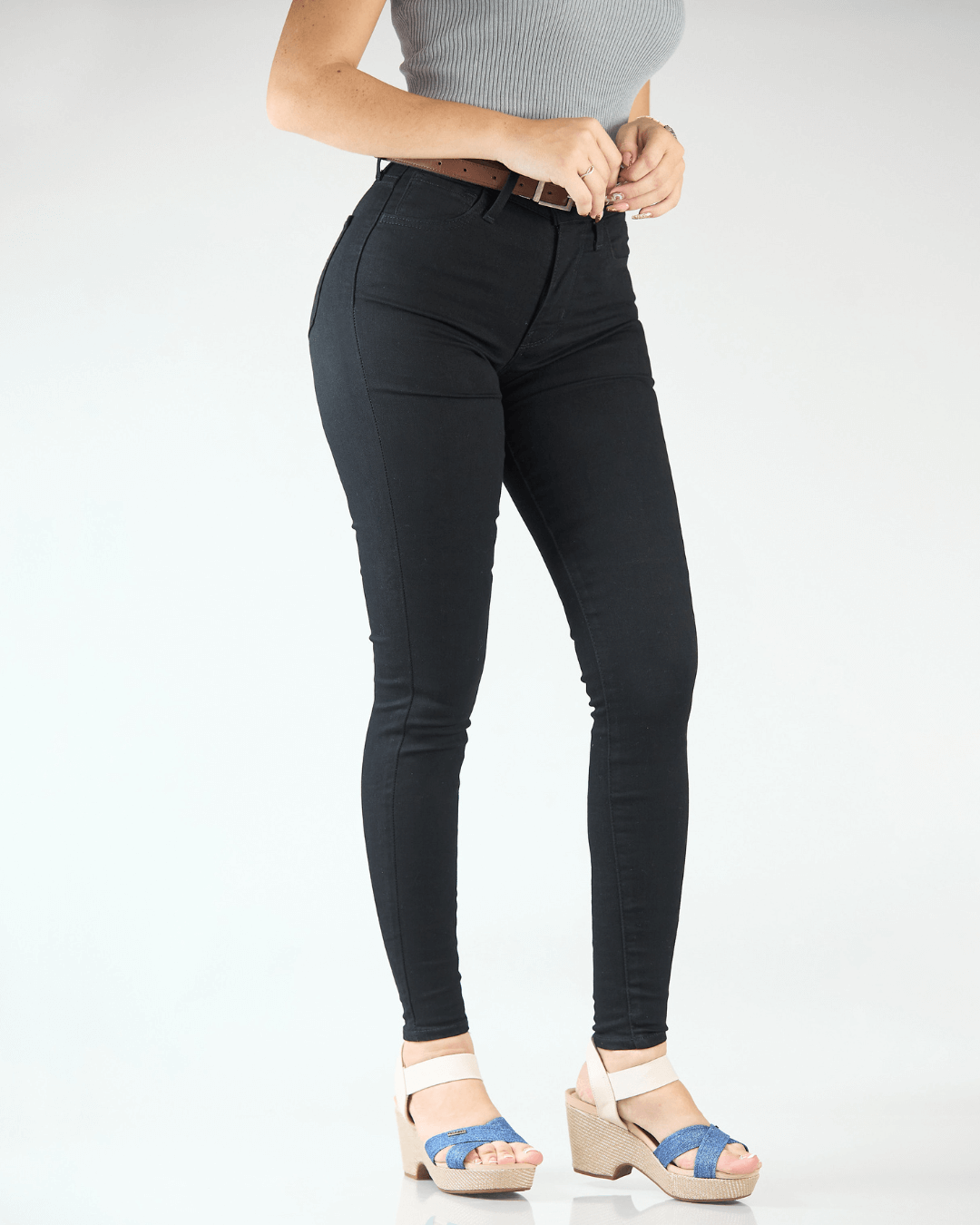 JEANS LEVIS MUJER 720 HIGH-RISE SUPER SKINNY