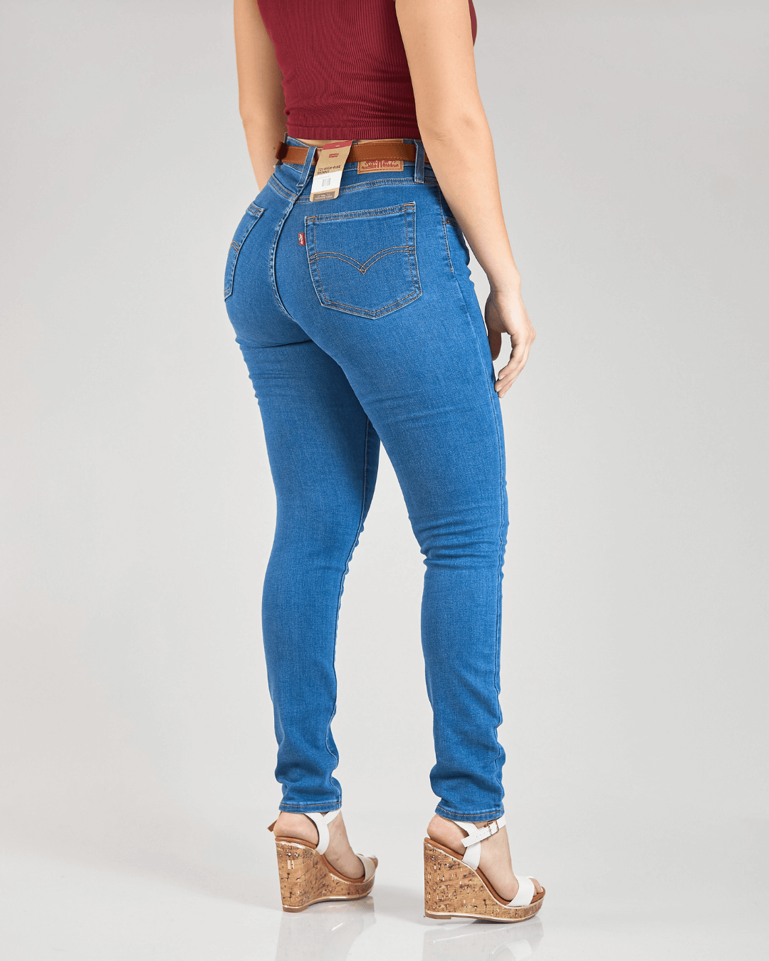 JEANS LEVIS DE MUJER 721 HIGH RISE SKINNY
