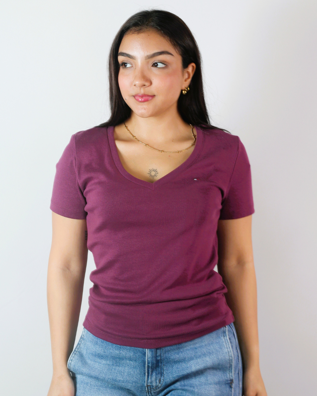 CAMISETA TOMMY HILFIGER CUELLO V