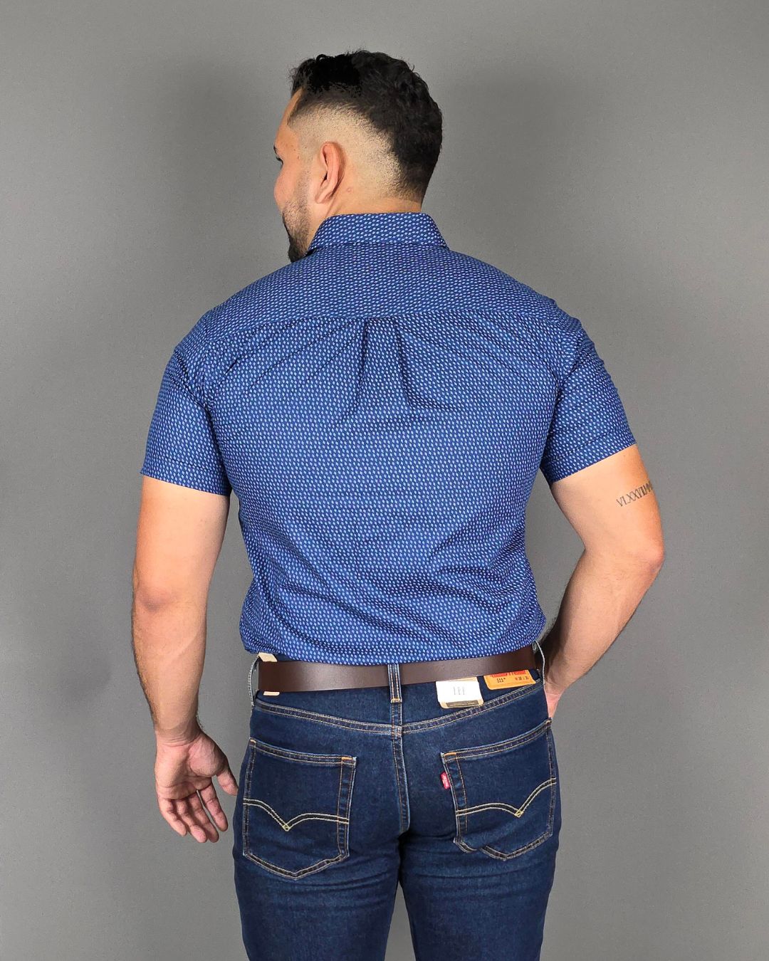 CAMISA U.S. POLO ASSN DE CABALLERO AZUL ESTAMPADA