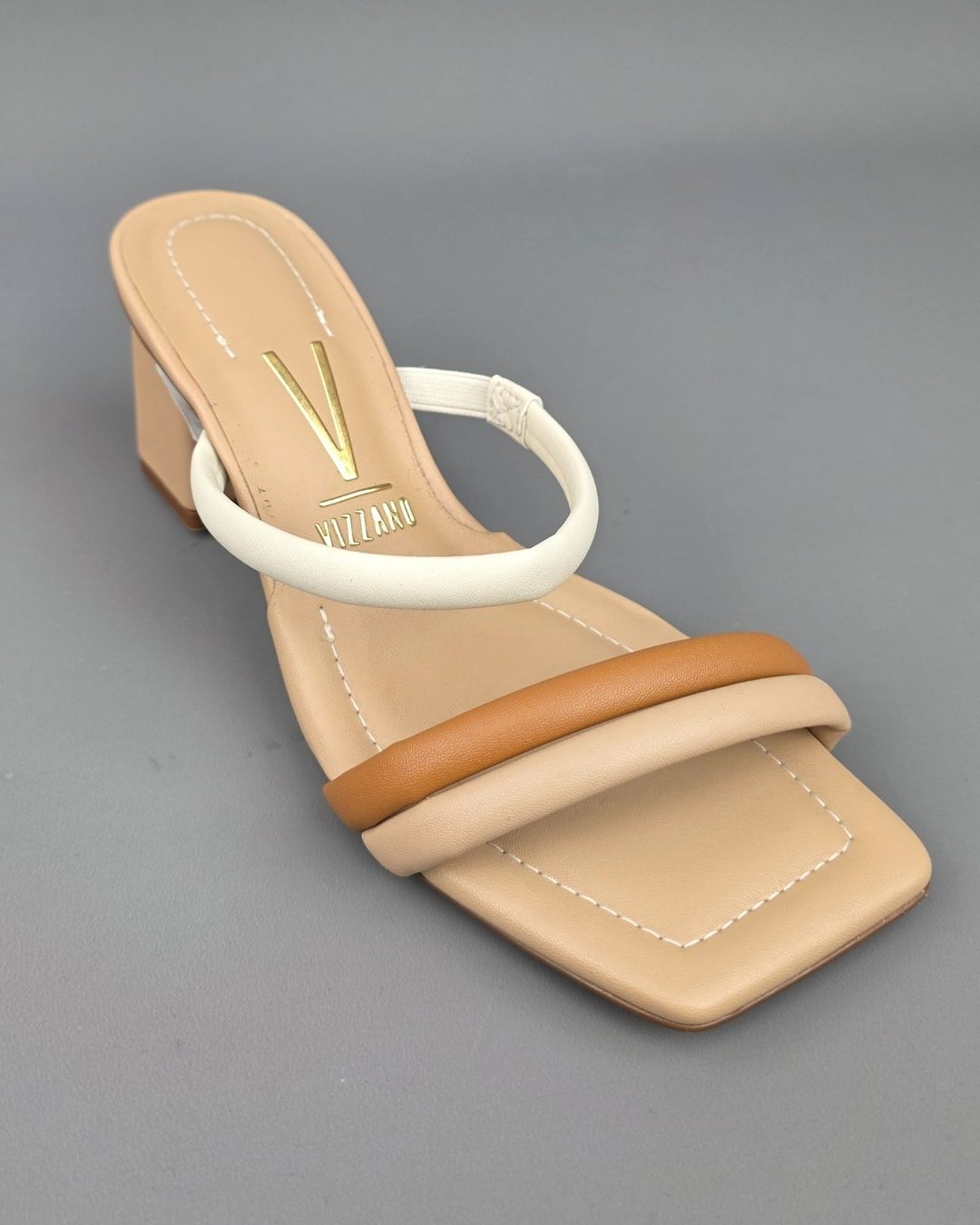 SANDALIA VIZZANO BEIGE PARA DAMA