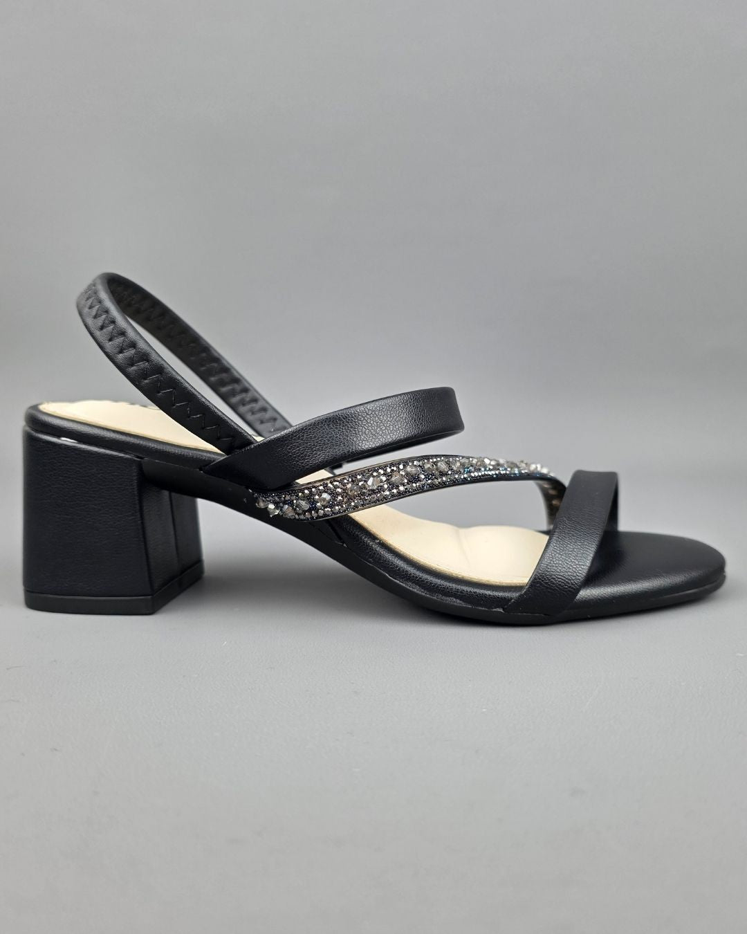 SANDALIA MOLECA NEGRA PARA DAMA