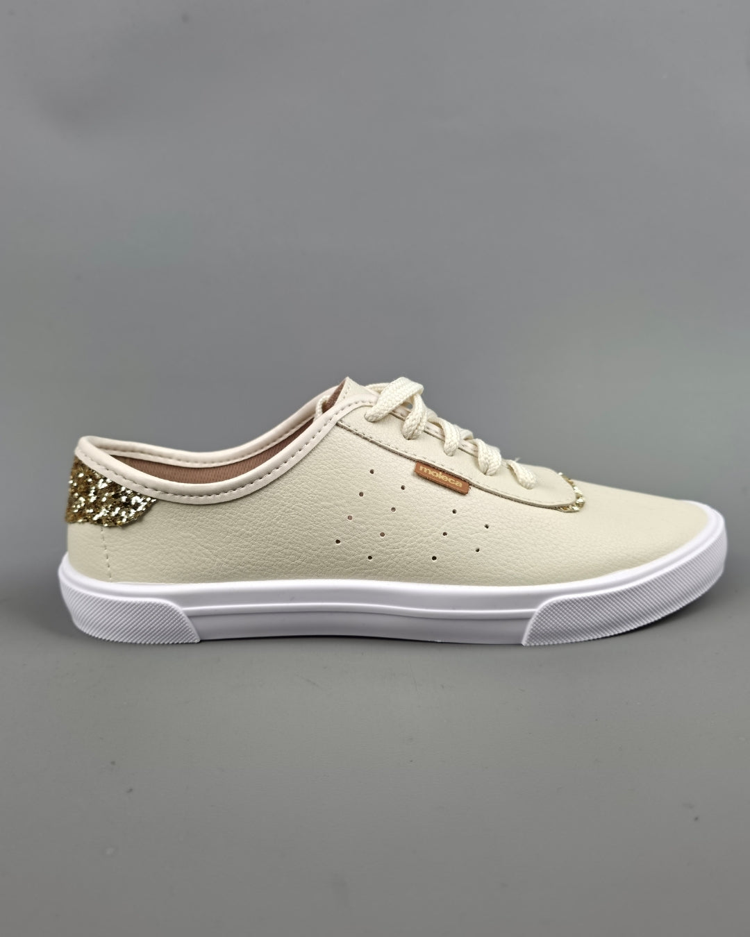 TENNIS MOLECA BEIGE PARA DAMA