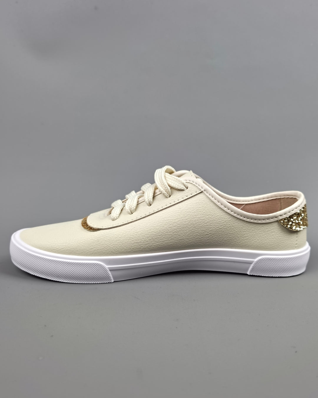TENNIS MOLECA BEIGE PARA DAMA