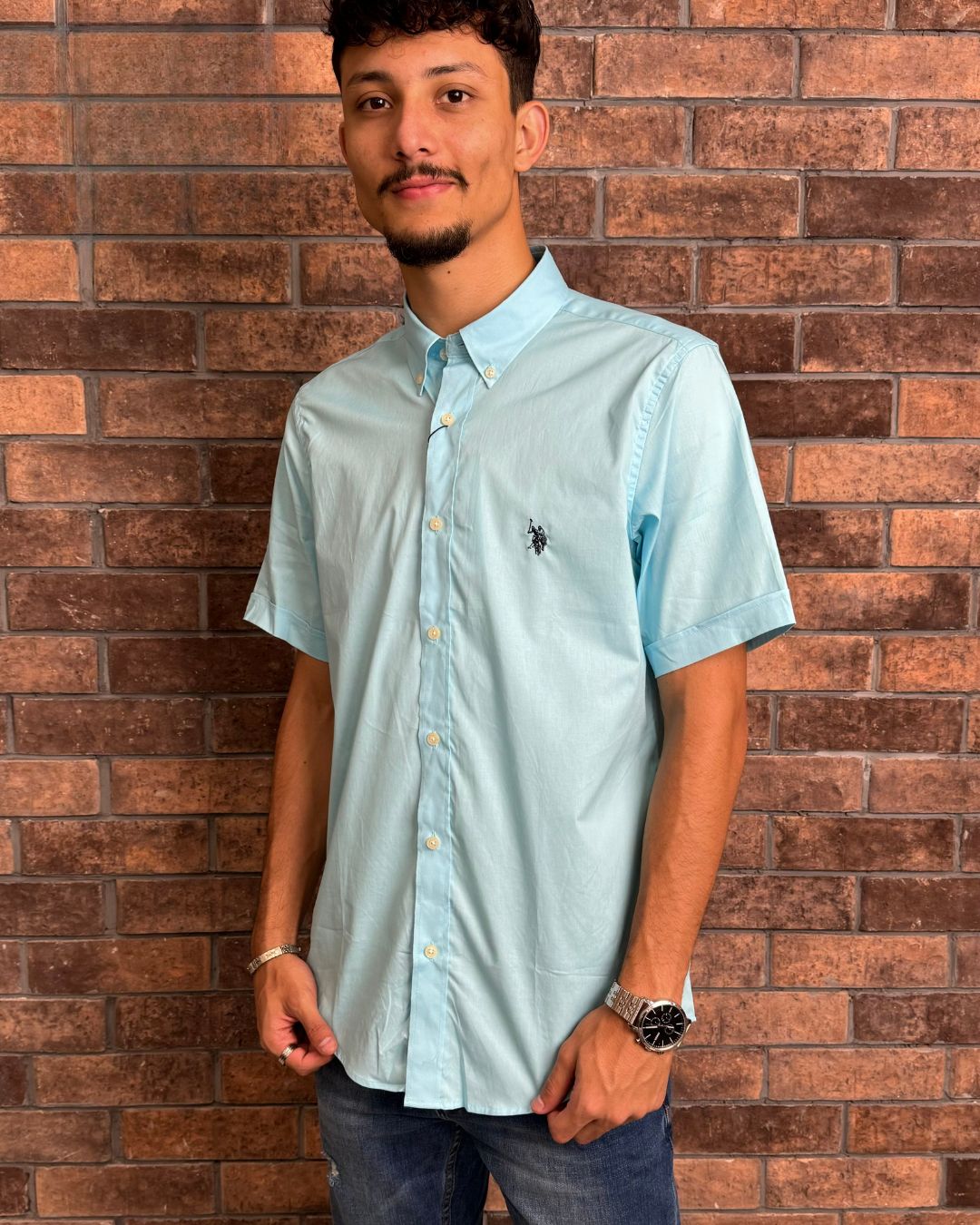 CAMISA U.S. POLO ASSN DE CABALLERO PLUS CELESTE