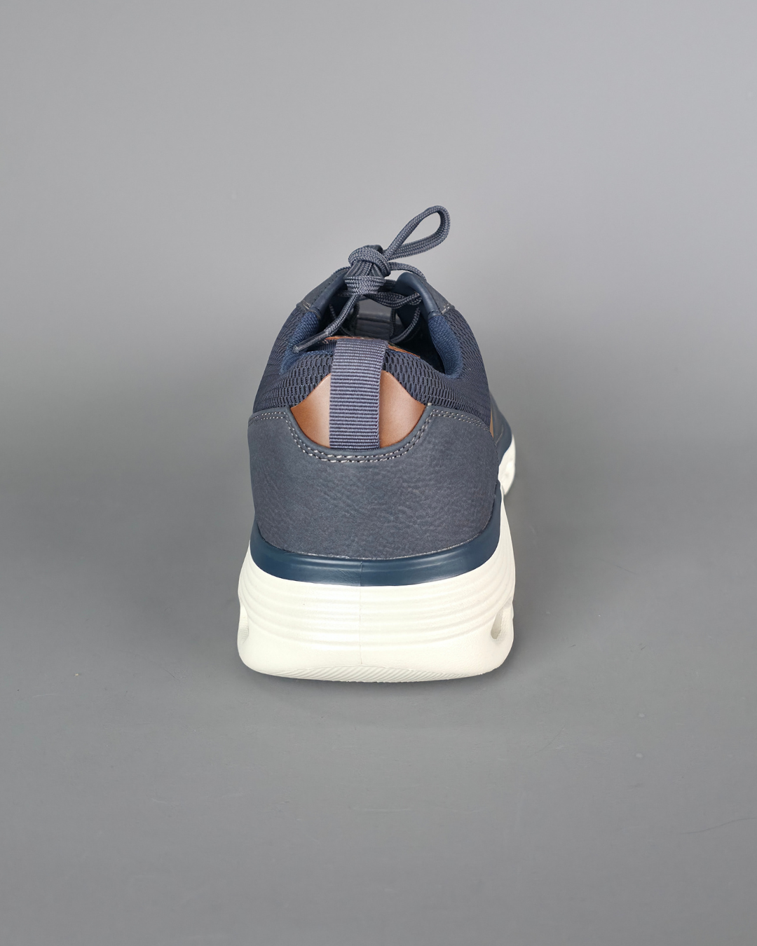 TENNIS DOCKERS