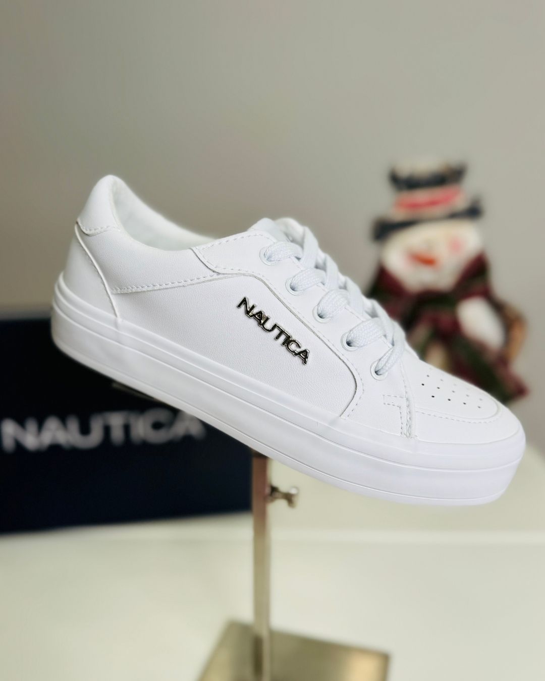 TENNIS NAUTICA BLANCA PARA DAMA