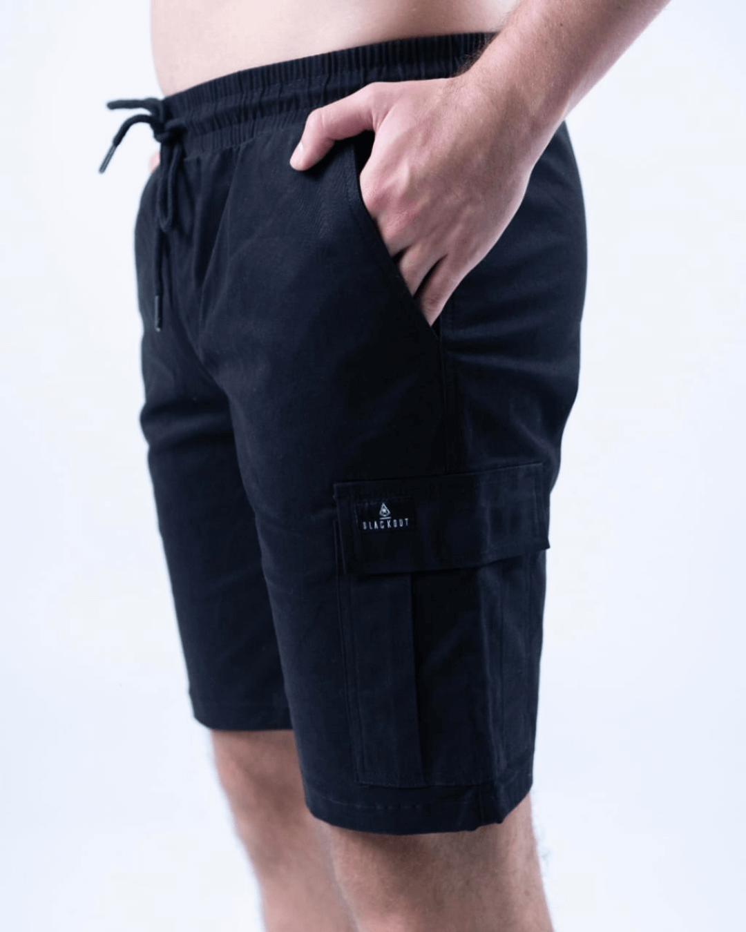 SHORT BLACKOUT NEGRO PARA CARGO