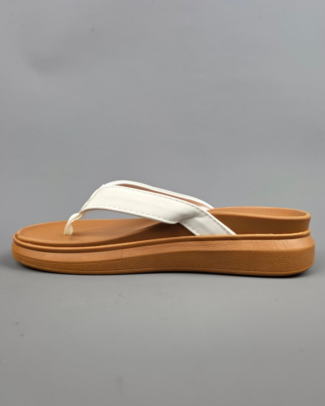 SANDALIA BOLTIO CAMEL PARA DAMA