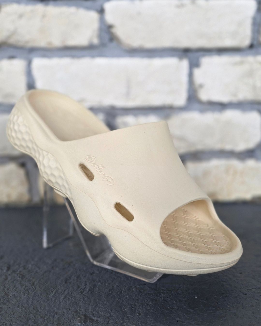 SANDALIA BOLTIO BEIGE PARA CABALLERO