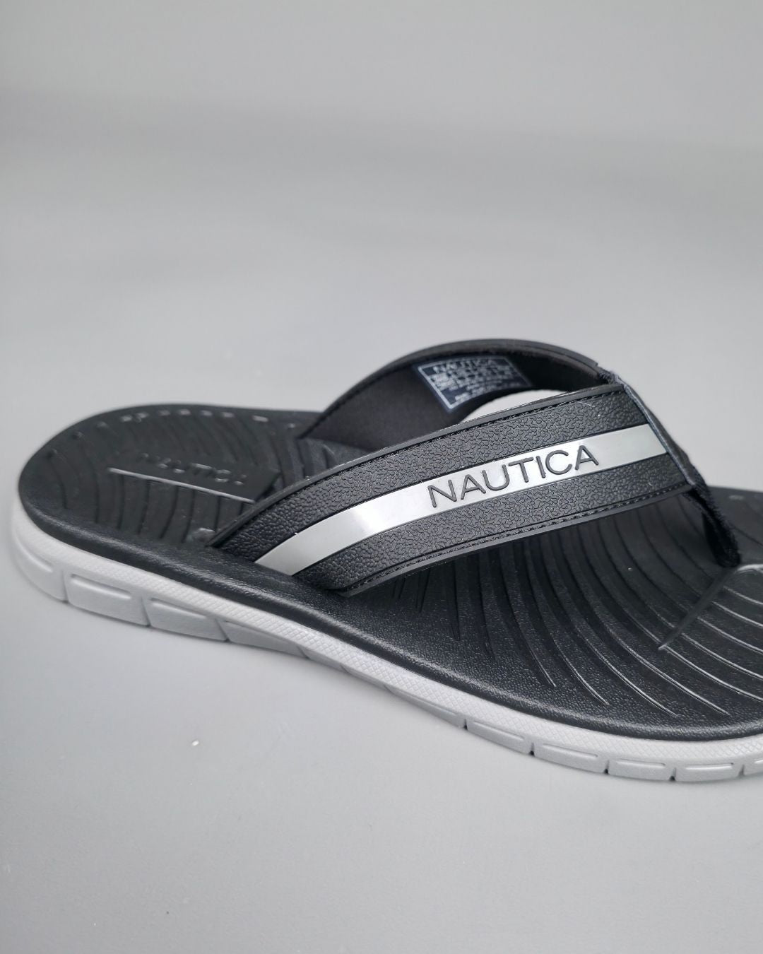 SANDALIAS NAUTICA DE HOMBRE GRIS