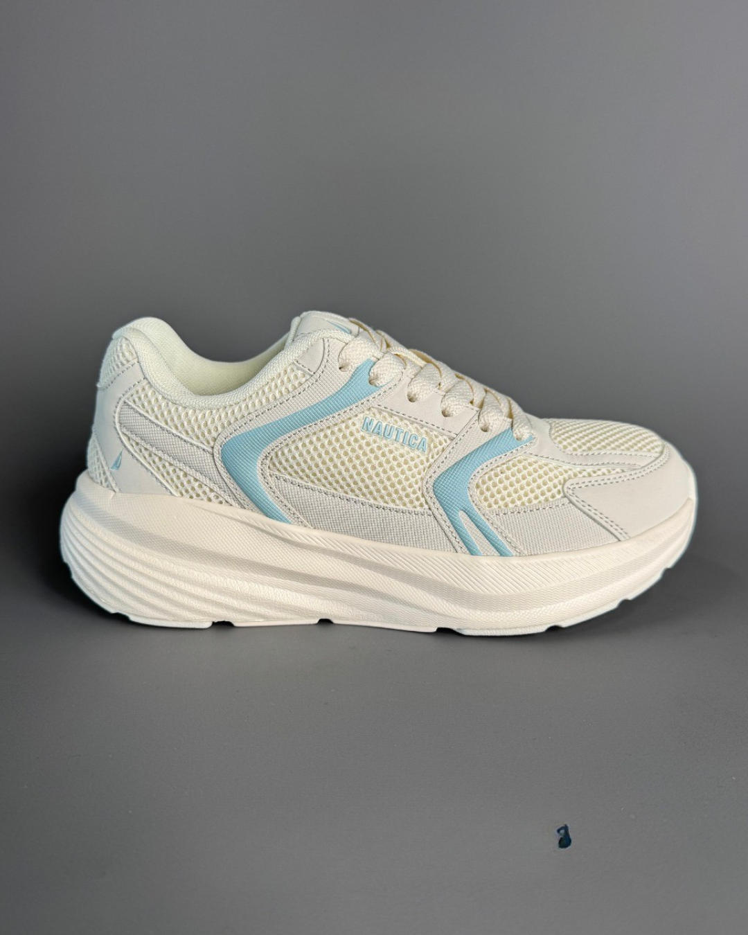 TENNIS NAUTICA