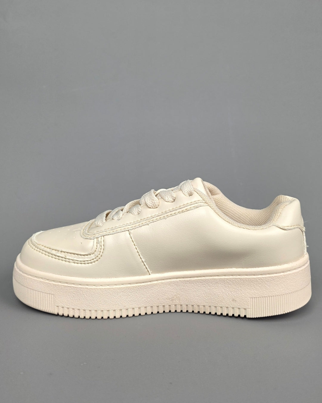 TENNIS NAUTICA BEIGE PARA NIÑA