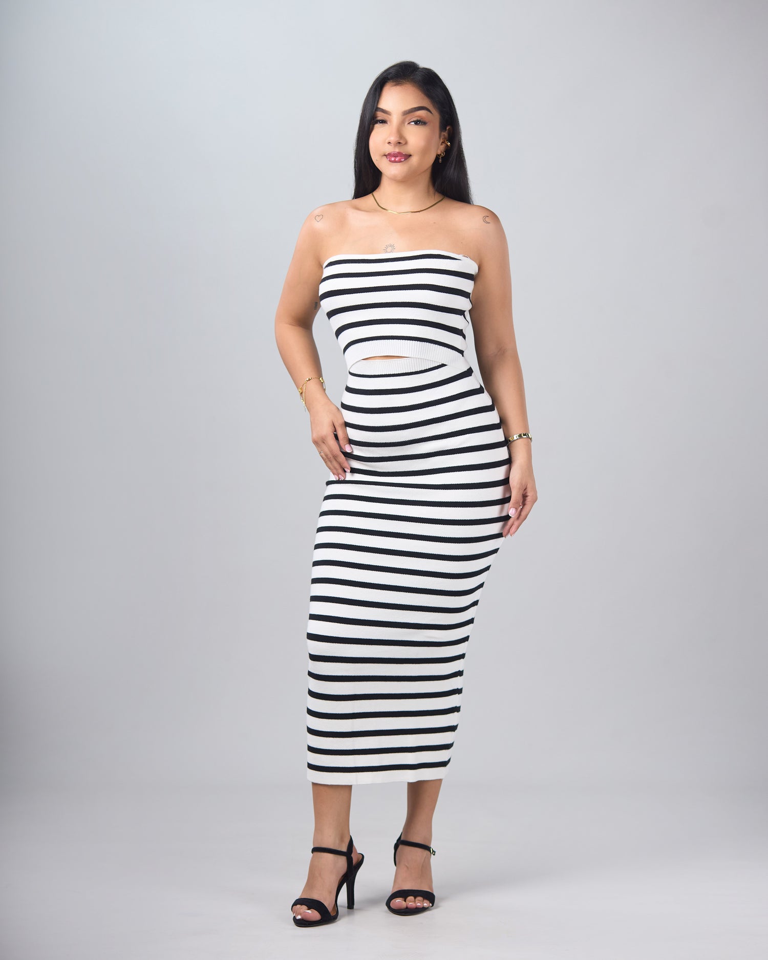 VESTIDO LA DIOSA DE RAYAS