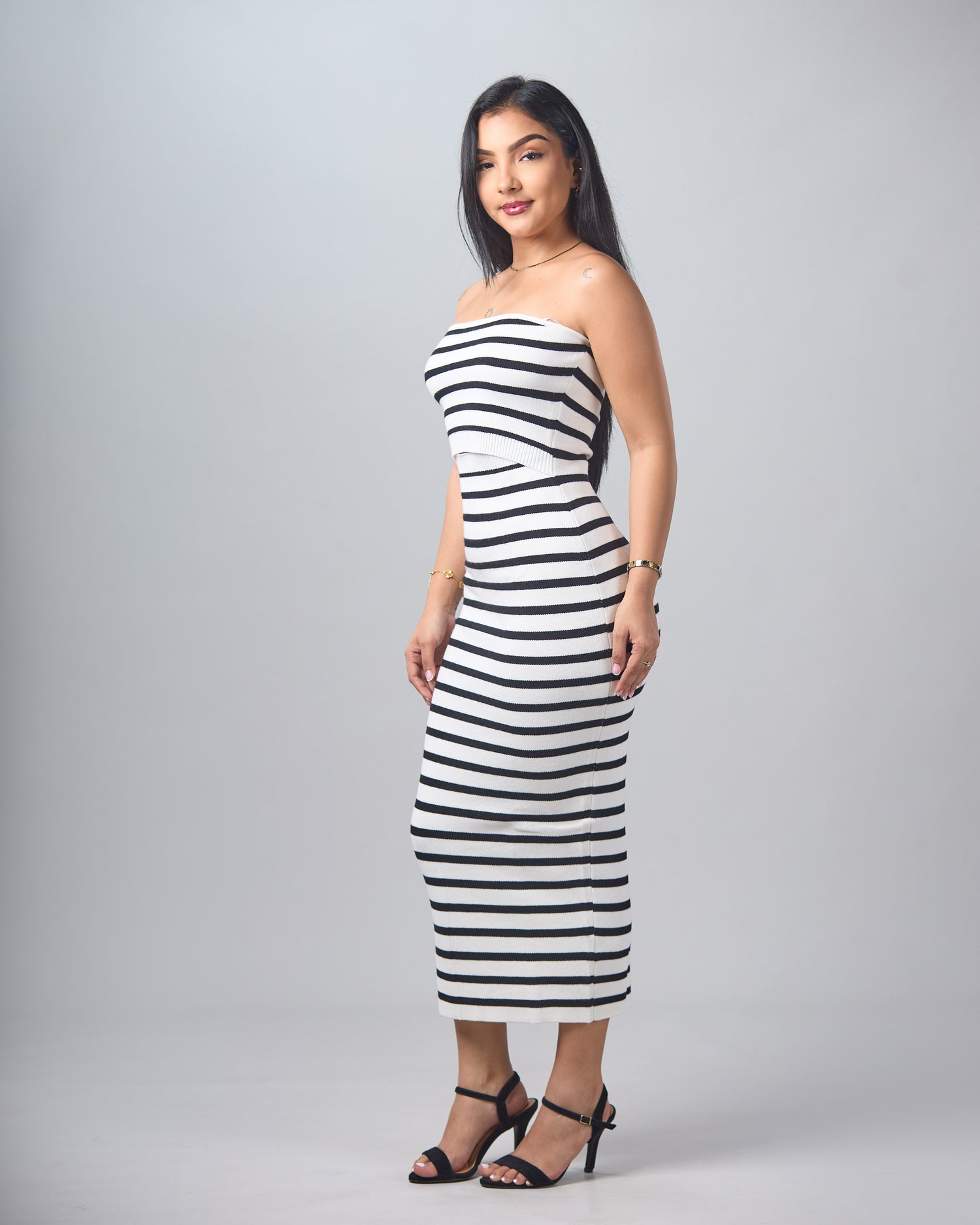 VESTIDO LA DIOSA DE RAYAS