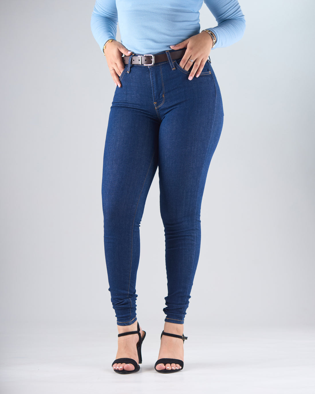 JEANS LEVIS 720 HIGH RISE SUPER SKINNY