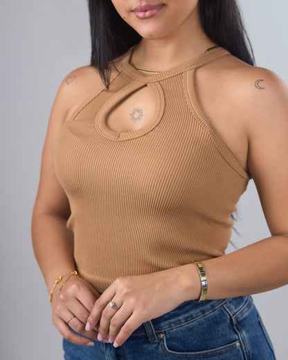 BLUSA DYNAMIC HOMBROS DESCUBIERTOS