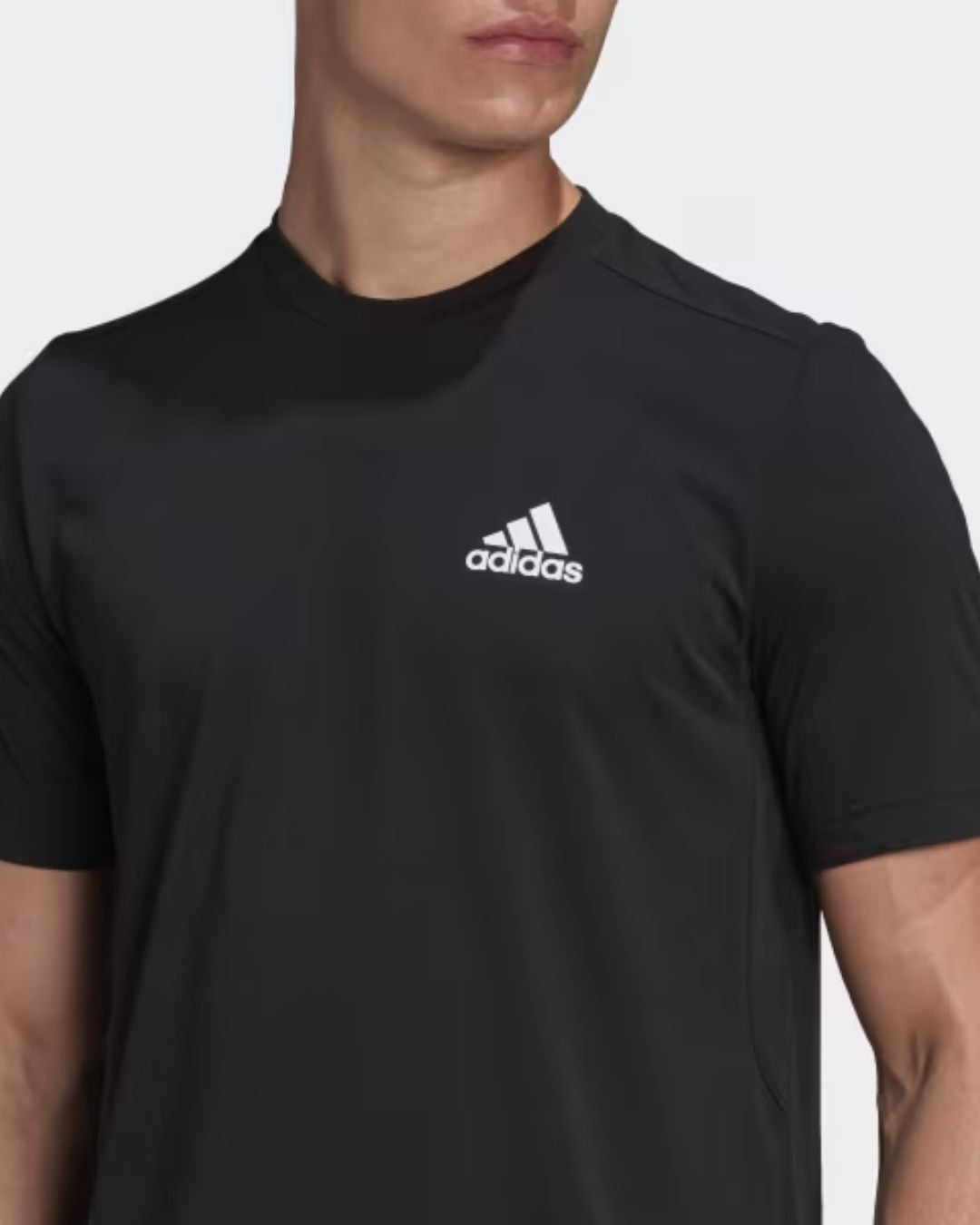 CAMISETA ADIDAS NEGRA PARA CABALLERO