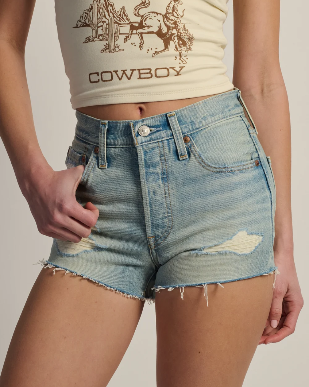 SHORT LEVI&