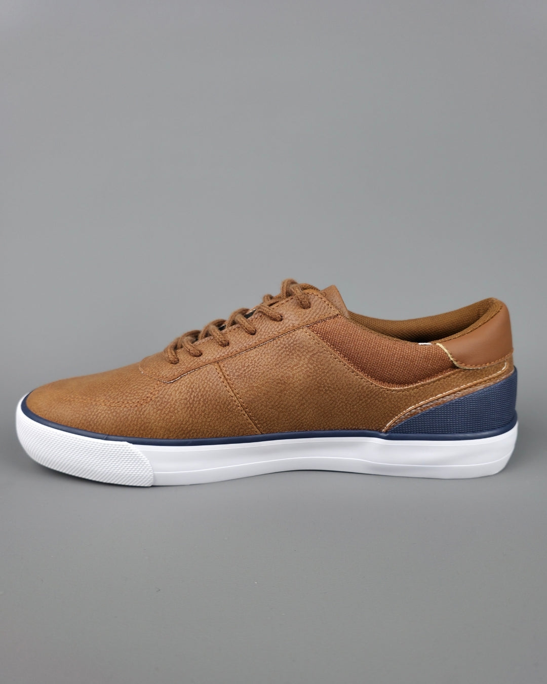 TENNIS NAUTICA CAFÉ PARA CABALLERO