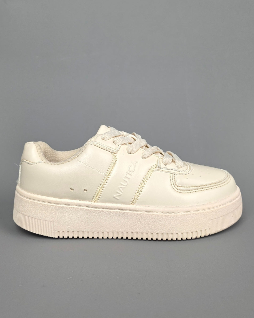 TENNIS NAUTICA BEIGE PARA NIÑA