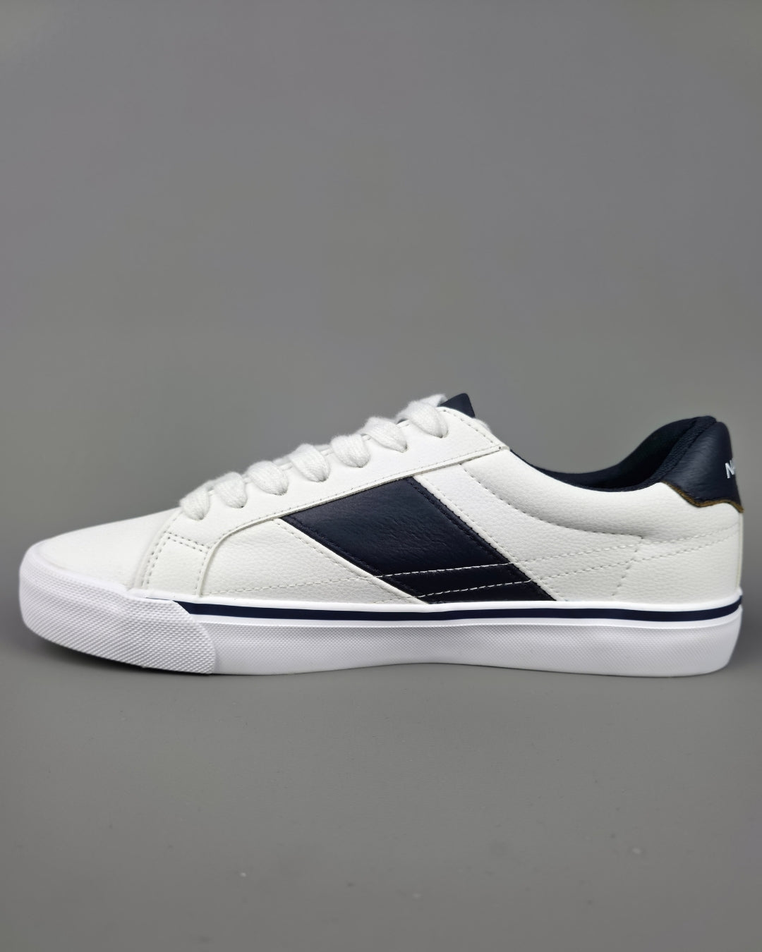 TENNIS NAUTICA BLANCAS PARA CABALLERO