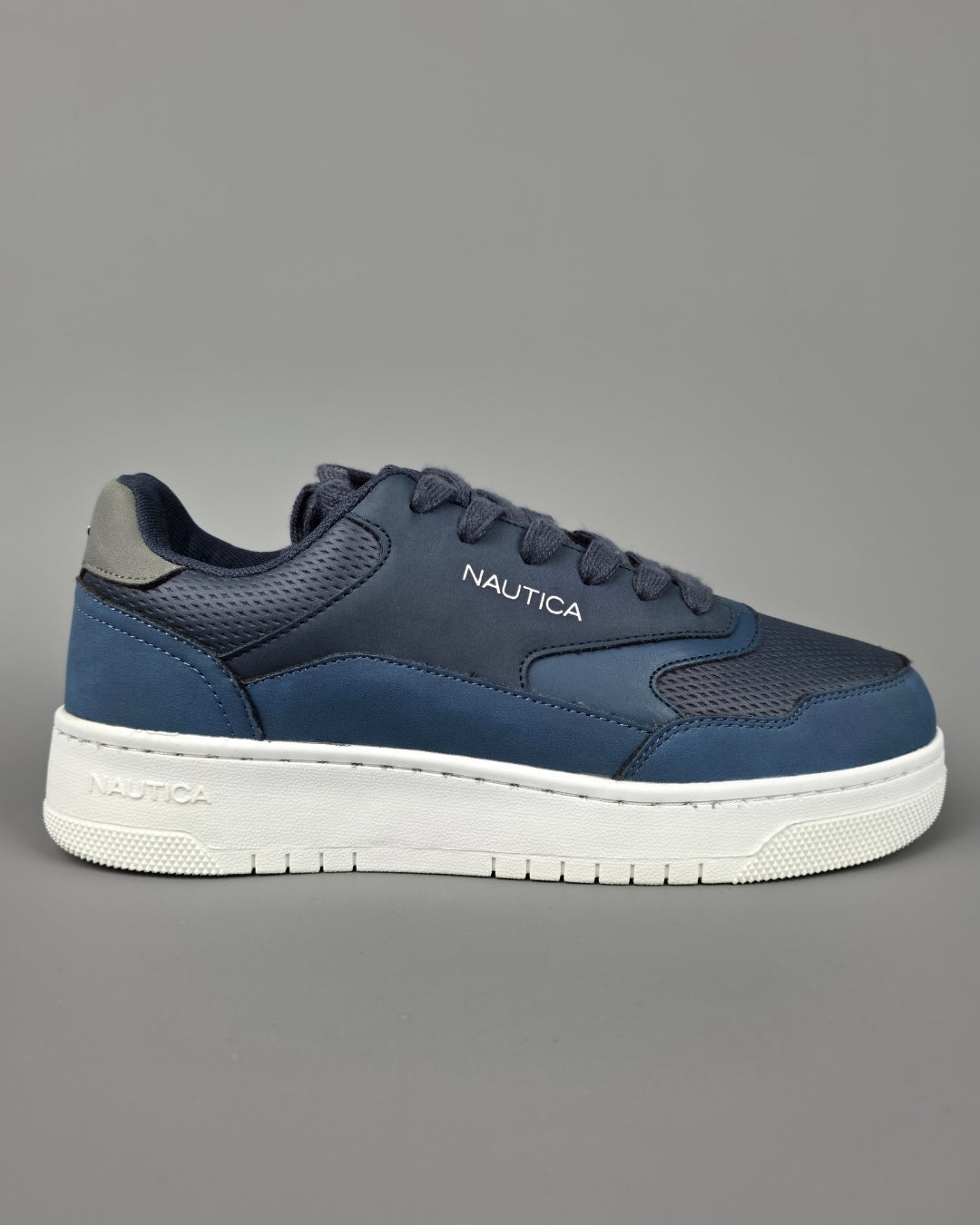 TENNIS NAUTICA AZUL OSCURO PARA CABALLERO