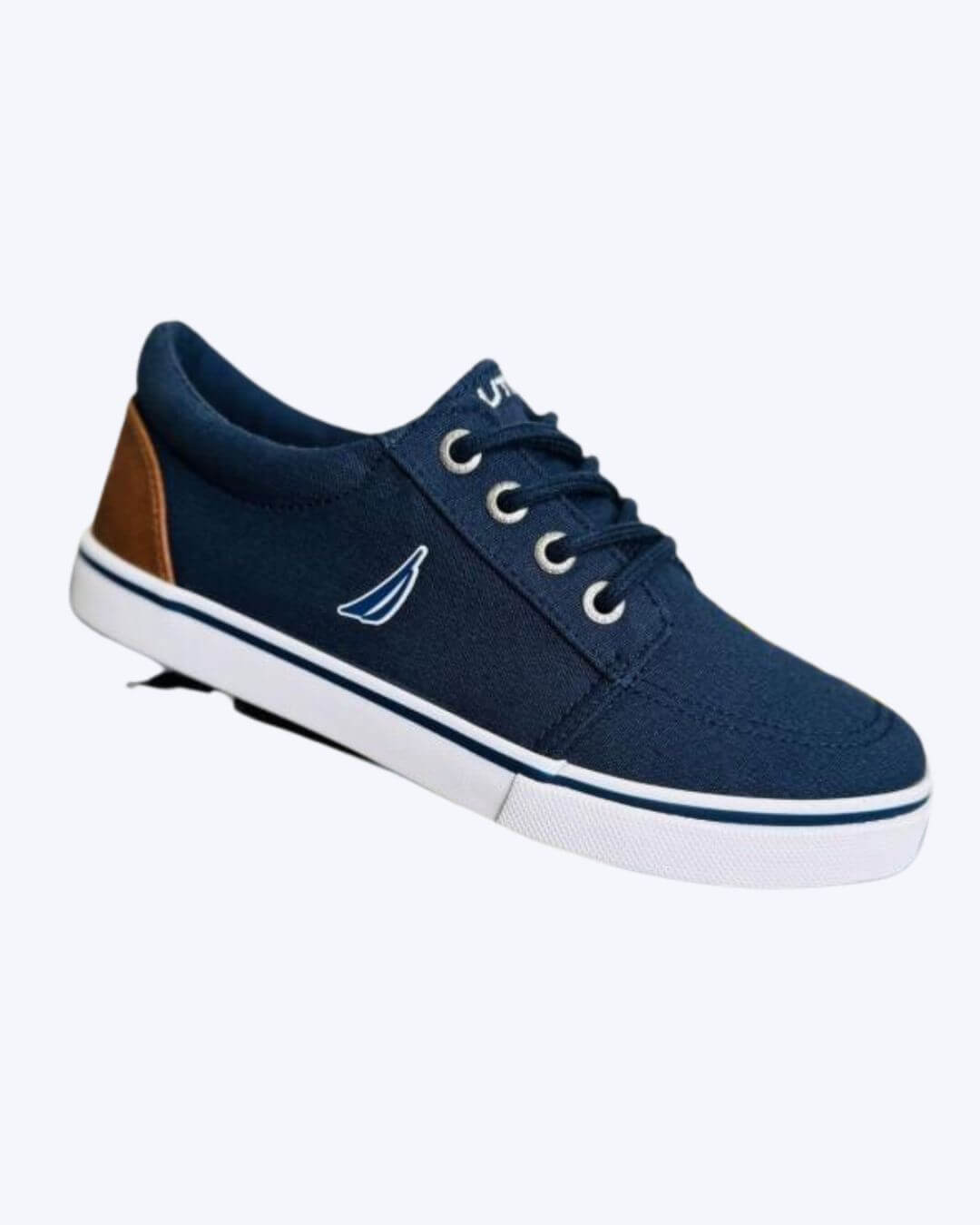 TENNIS NAUTICA AZUL PARA NIÑO