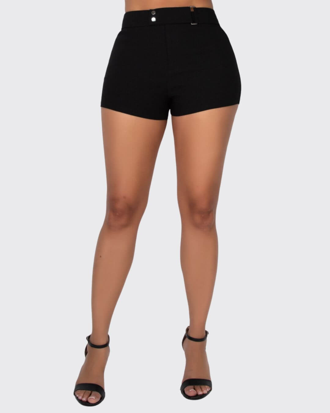 SHORT IRIS NEGRO PARA DAMA