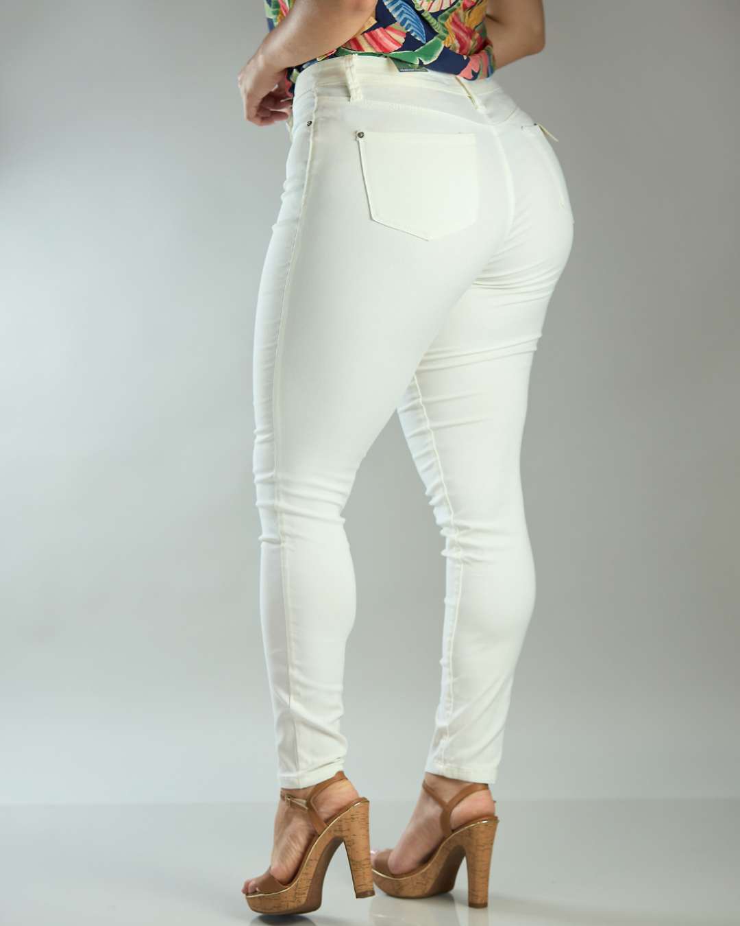 JEANS YMI BEIGE PARA DAMA