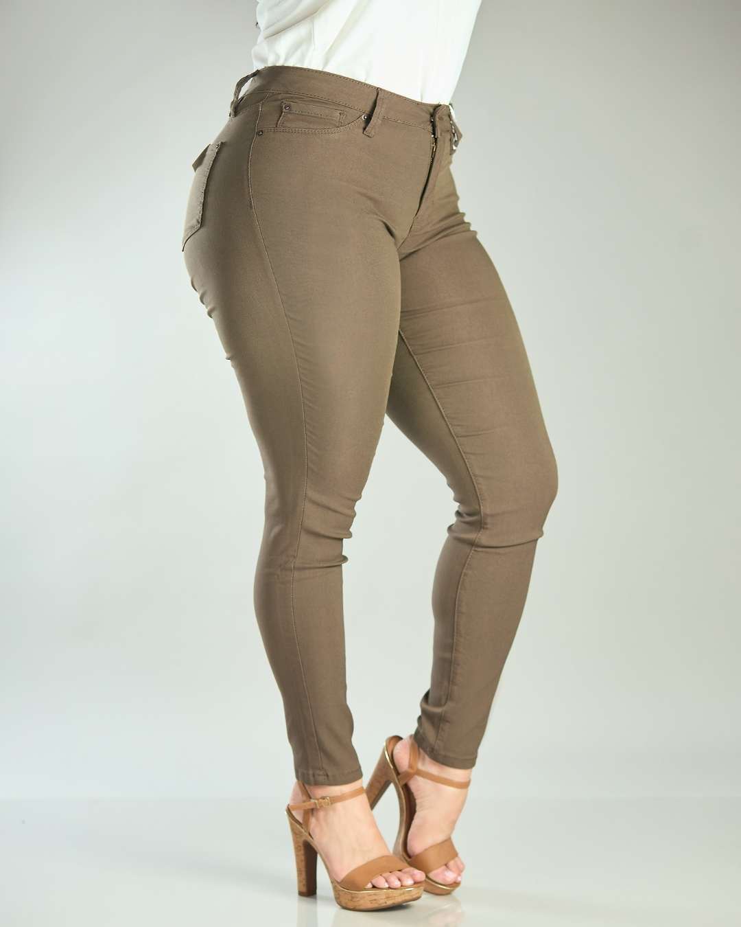 JEANS YMI SKINNY CAFÉ PARA DAMA